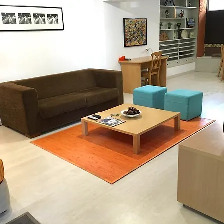River House Lisbon Daire