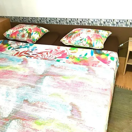 River House Lisbon Daire Almada