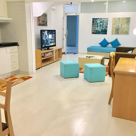 River House Lisbon Apartment